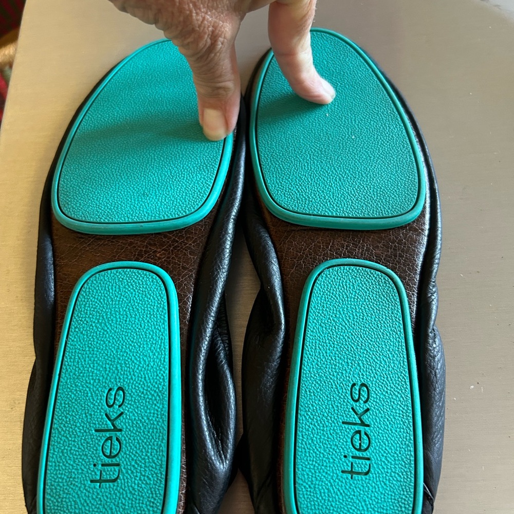 Tieks ballet flats Black size 9 - Picture 5 of 6